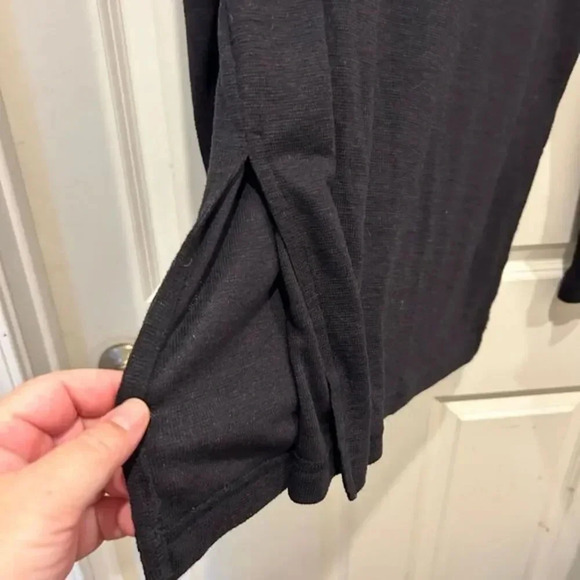 J. Crew‎ Vintage Fleece Women’s Black Turtleneck Tunic Sweater Size Medium - Picture 6 of 7